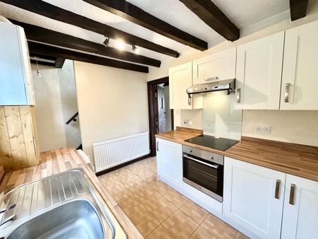 2 bedroom terraced house to rent - Photo 5