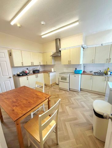 Birch Lane, Longsight, Manchester, M13 - Photo 5