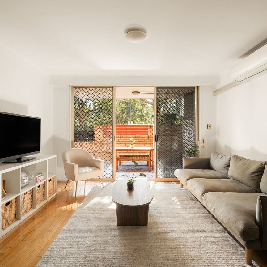 Private Garden Apartment with Resort-Style Facilities - Photo 1