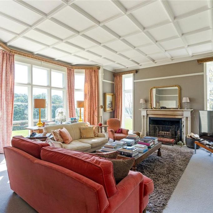 6 bedroom detached house to rent - Photo 1