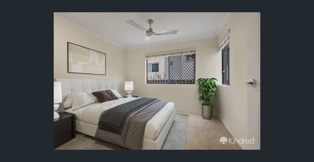 Contemporary Comfort with Outdoor Entertaining - Waterfront Views! - Photo 1