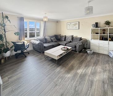 2 Iona Walk, Colchester, CO5 7JD - Photo 5