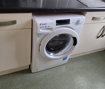 Room in a Shared House, Fieldend Road, SW16 - Photo 6