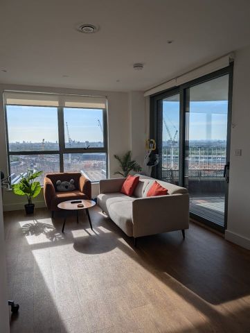 Room in a Shared Flat, Oakland's Rise, NW10 - Photo 3