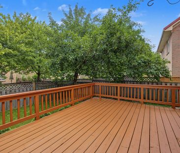 For Lease - 329 Kingsbridge Garden Circle, Mississauga, Ontario - Photo 2