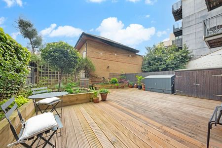 Dalston Lane, London, E8 2AB - Photo 4