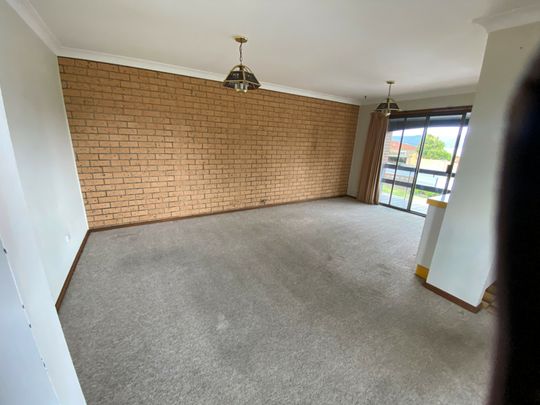 2 BEDROOM UNIT IN NAROOMA - Photo 1