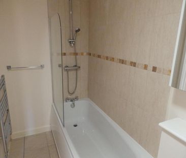 2 bedroom house to rent - Photo 2