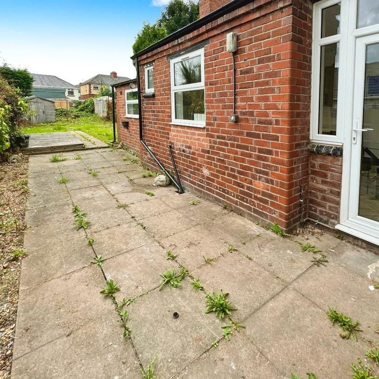 House share to rent - Photo 1