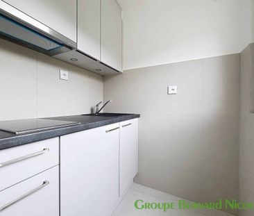 Studio rénové au 8ème étage - Pierrier 5 visite groupée le 13.11.20... - Photo 3