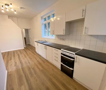 1 bedroom end of terrace house to rent - Photo 1