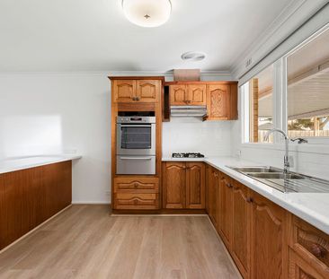 4 Bedroom Home in Quiet Court - Photo 1