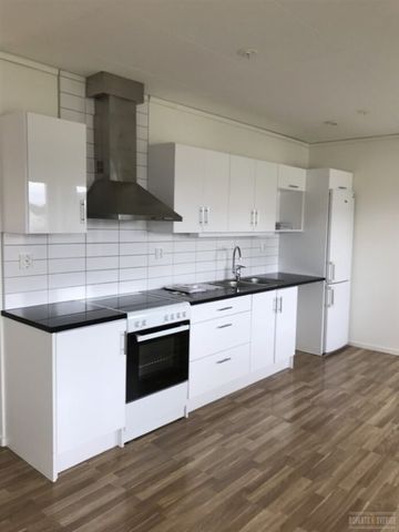 Sparvhöksgatan 33 A - Photo 2