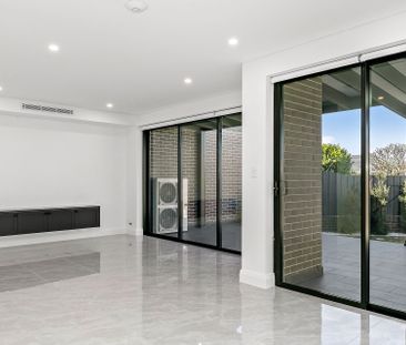 14A GOULD Place, Parramatta. - Photo 2