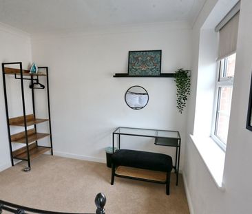 3 Bed Semi-Detached House, Bandy Fields Place, M7 - Photo 4