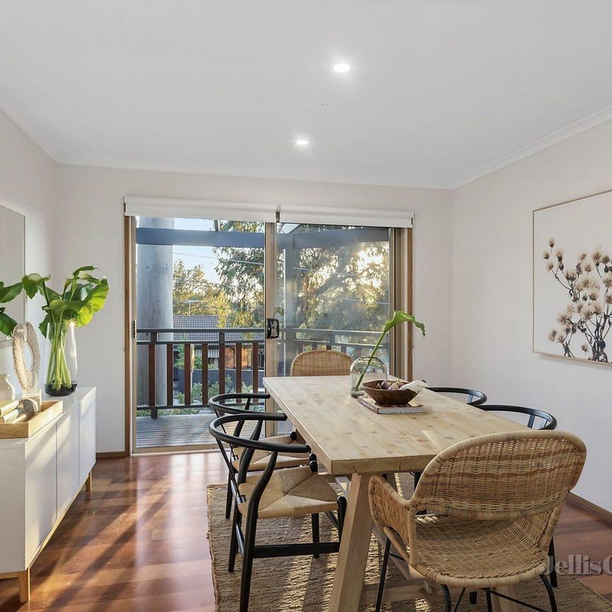 27 Graeme Avenue, Montmorency - Photo 1
