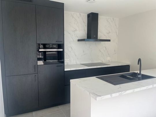 Appartement te huur - Photo 1