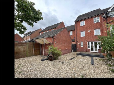 John Gold Avenue, Nottinghamshire, NG24 - Photo 2