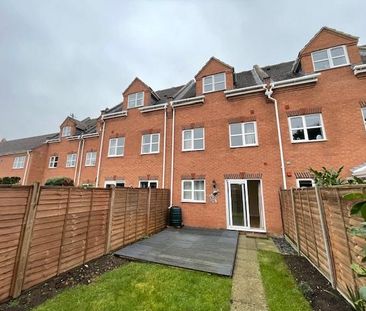 3 bedroom townhouse to rent - Photo 1