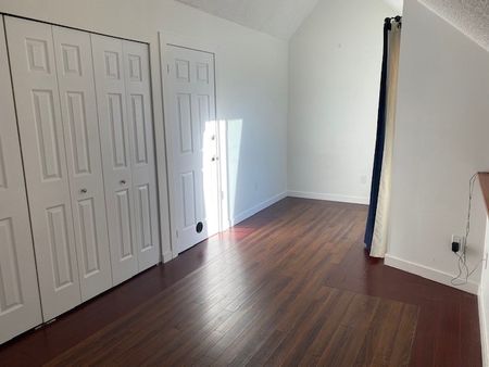 Corner Unit w/ Fenced Yard & Pet Friendly! - Photo 5