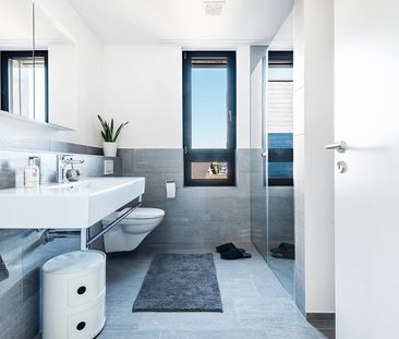 Moderne und lichtdurchflutete Wohnung - Photo 1