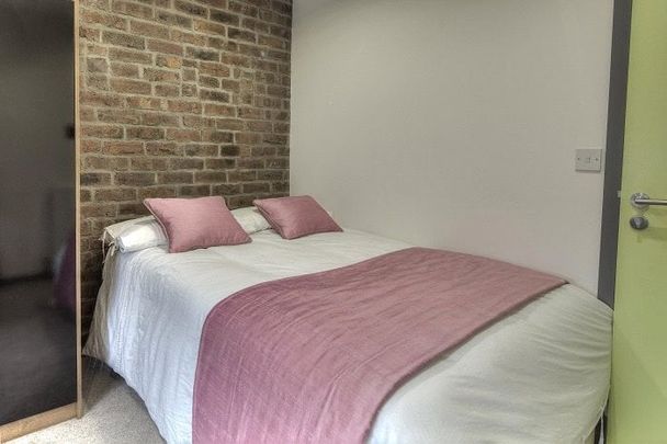 15 Lister Street, Huddersfield, HD5 - Photo 1