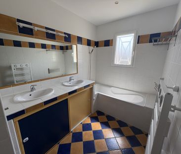 Location Maison 5 pièces 115m² ESTILLAC 47310 - Photo 1