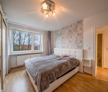 3D VIRTUAL TOUR - 3 Zimmer Balkonwohnung (3.OG) in Elmshorn im Musikerviertel - Photo 2