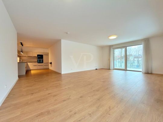 Exklusives Wohngefühl, moderne Vier-Zimmer-Wohnung - Photo 1