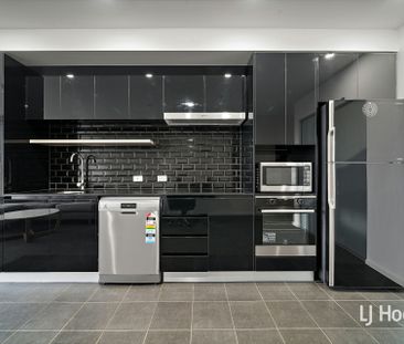 2114/120 Eastern Valley Way, Belconnen ACT - Photo 5