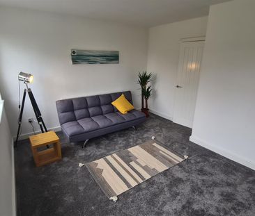 2 bed detached bungalow to rent in Windgate Hill, Doncaster, DN12 - Photo 2