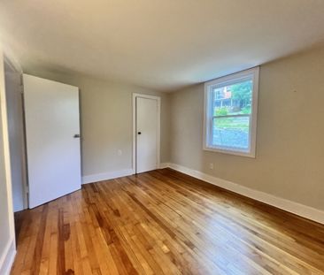 Spacious 3-Bed, 1-Bath Home with Basement Storage & Gardens | 3224 ... - Photo 3