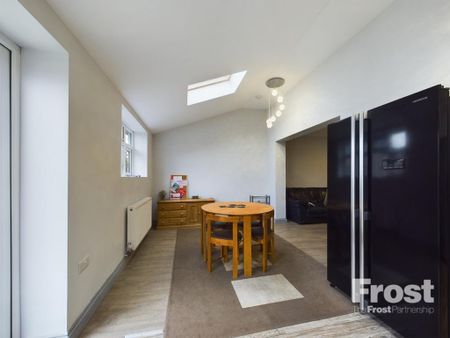 5 bedroom house to rent - Photo 2