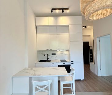 NA PRENÁJOM | ÚPLNE NOVÝ 2-IZBOVÝ BYT S PRIESTRANNÝM BALKÓNOM – JÉG... – Fotografia 3