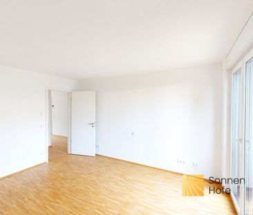 Perfekt für Paare: 3-Zimmer-Wohnung mit moderner Einbauküche und se... - Photo 1