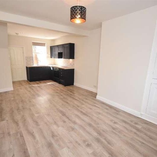 Mersey View, Bebington, CH63 - Photo 1
