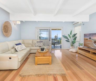 A Home That Captures the Wombarra Lifestyle - Photo 1