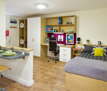 Studio to rent - Photo 1