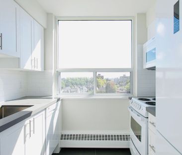 For Lease - 490 Eglinton Avenue Unit# 302, Toronto, Ontario - Photo 6