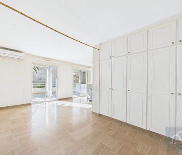 Location Appartement 1 pièce 36m² AJACCIO 20000 - Photo 2