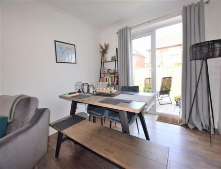 2 Bedroom Semi Detached To Let - Photo 5