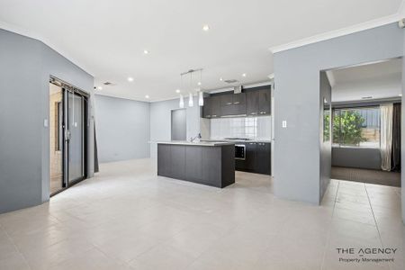 Spacious, Modern Living in the Heart of Wellard - Photo 2