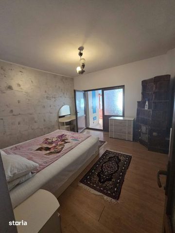 Inchiriez casa in Filipestii de Padure - Fotografie 2