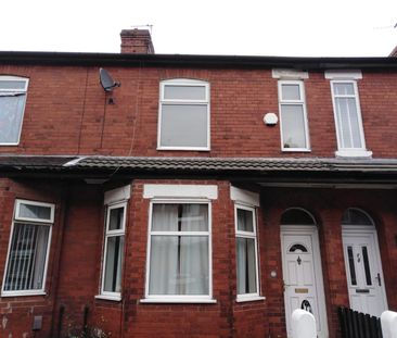 2 Bed Terraced House, Fairfield Street, M6 - Photo 4