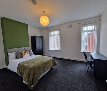 Room in a Shared House, Suffolk Street, M6 - Photo 6