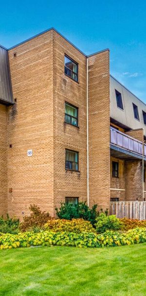 Brampton Village Townhomes - Photo 1