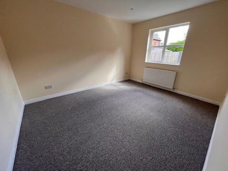 11 Ardara Mews, Dundonald, BT16 2BF - Photo 4