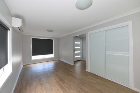 Well Appointed Duplex - Photo 4