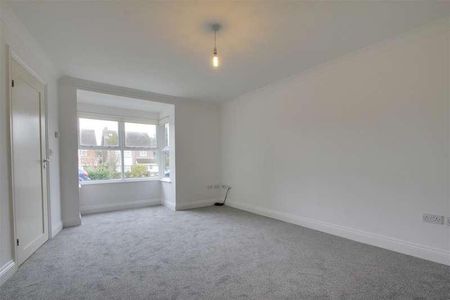 The Waylands, Bramble Lane, Worthing, BN13 - Photo 2