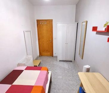 Calle de Francisco Silvela, Madrid, Community of Madrid 28028 - Photo 2